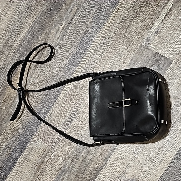 Wilsons Leather Handbags - Wilson Leather Pelle Studio Black Crossbody Purse